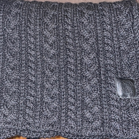 Canada Goose Wool Scarf - Robert Mackie Collection - Picture 1 of 2